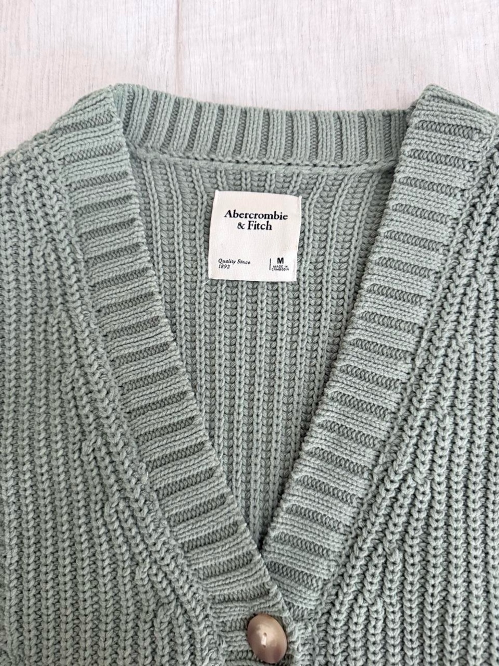A&F Cotton Blend Seed Stitch Cardigan in Green - Medium - Picture 3 of 8